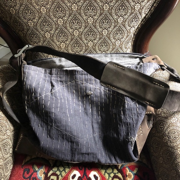 Handmade Grunge Large Messenger Bag - Picture 4 of 9